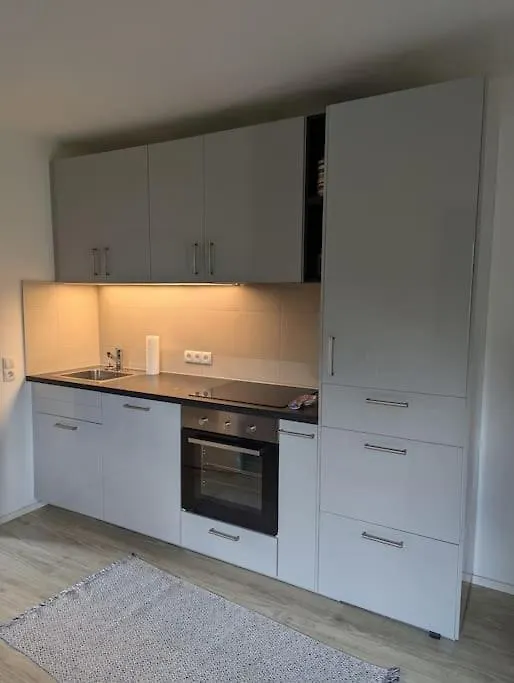Sonnige Ferienwohnung Mit Balkon Innsbruck Apartment